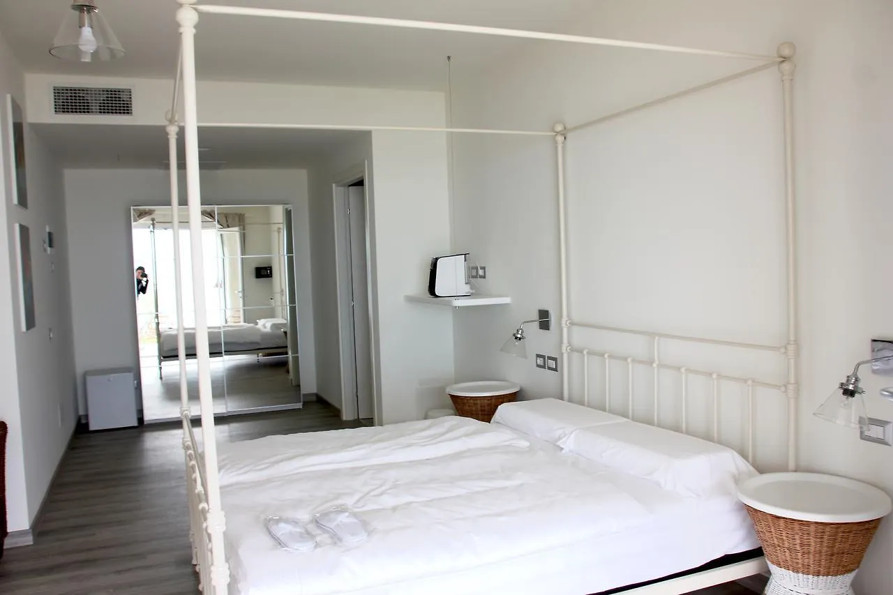 Oliveto Bed & Breakfast Limone sul Garda 0*,  Italy
