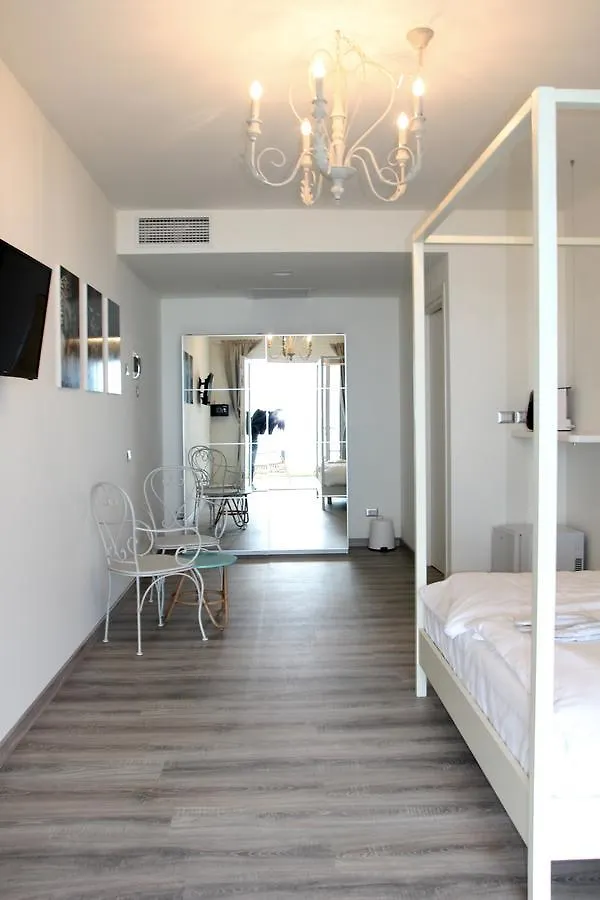 Oliveto Bed & Breakfast Limone sul Garda Italy